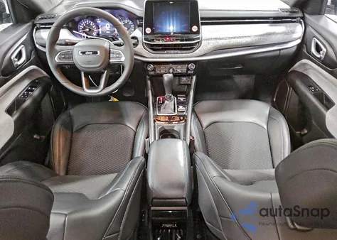 2025 Jeep Compass Latitude из США, поврежденный, VIN 3C4NJDBNXST592953